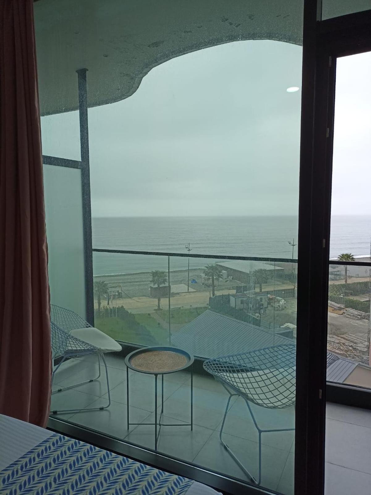 Hotel Navi Batumi Exterior foto