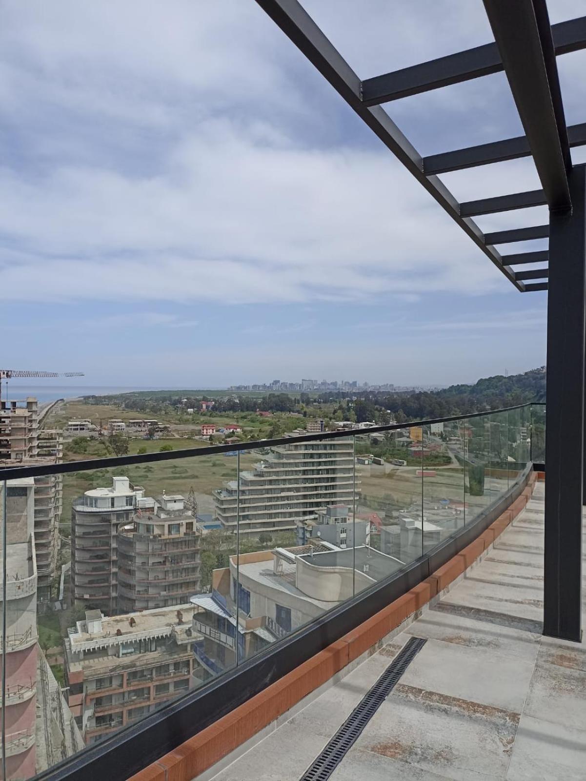 Hotel Navi Batumi Exterior foto